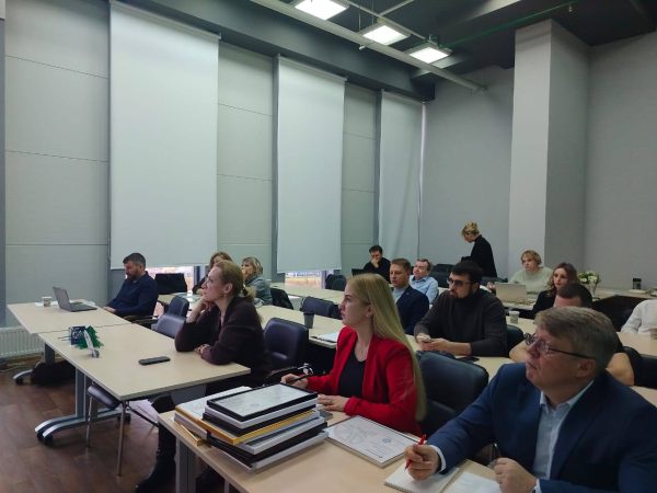 Представители 20 компаний Нижегородской области прошли обучение по экспорту