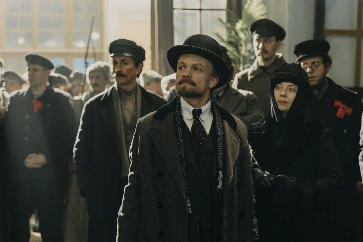 Кинокритик Пономарев рассказал, как в российском кино изображали революцию