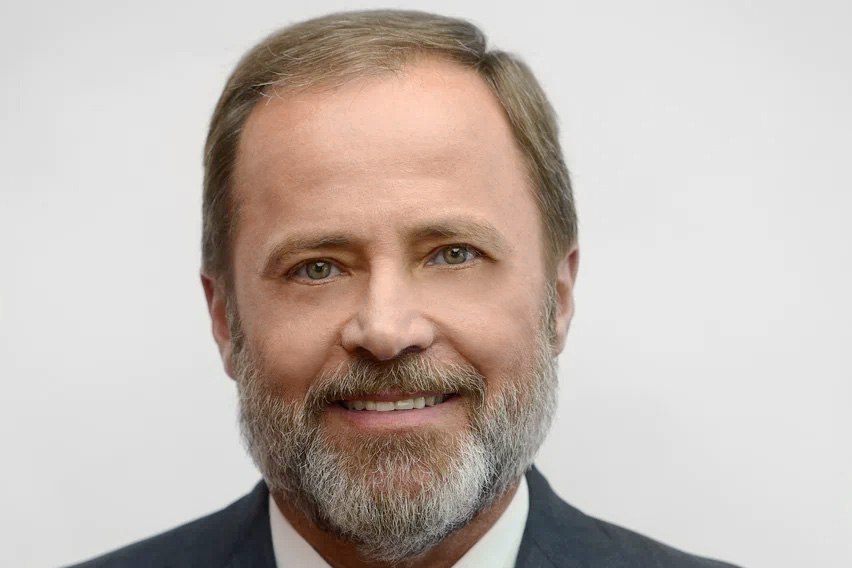 Игорь Комаров поздравил жителей ПФО с Днём народного единства