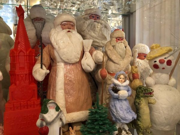 Жительница Выксы рассказала, как собрала коллекцию из 3 тысяч ёлочных украшений