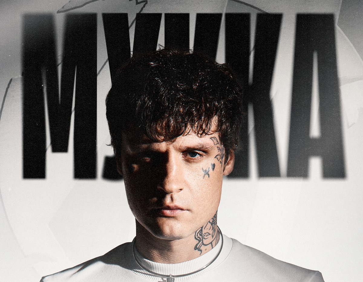 Музыкант порадует фанатов своими хитами