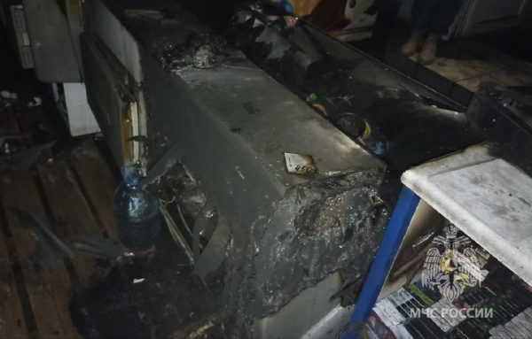 Пожар произошел в торговом зале магазина в Кулебаках