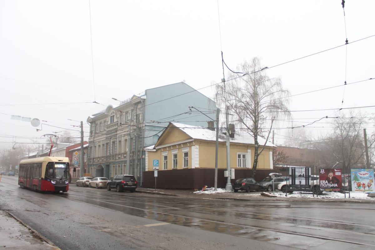 В Нижнем Новгороде изменят движение трамваев №2 и №21 из-за ремонта путей