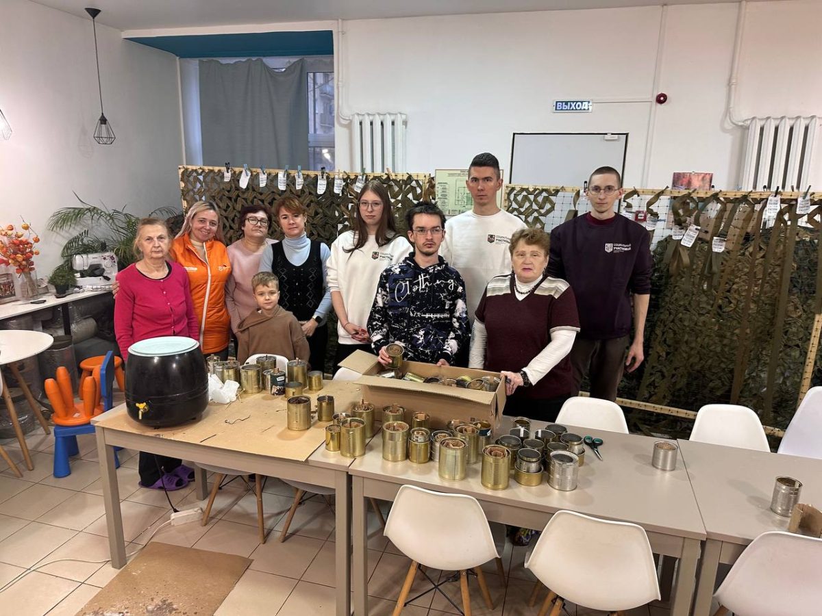 Социальные участковые провели мастер-классы в поддержку участников СВО