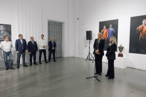 В центре культуры «Рекорд» открылась выставка о самбо в России