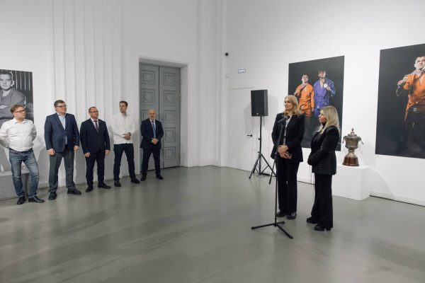 В центре культуры «Рекорд» открылась выставка о самбо в России