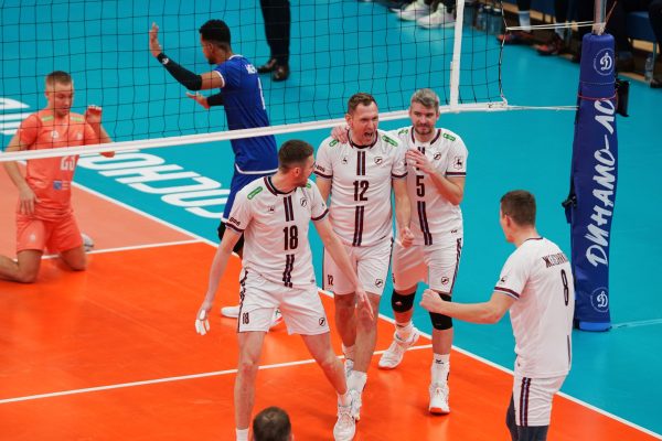 Волейболисты «Горького» одержали волевую победу в суперлиге чемпионата России
