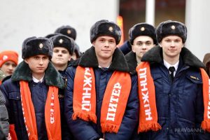 Отправление поезда в Санкт-Петербург в рамках проекта «Уроки с путешествием»