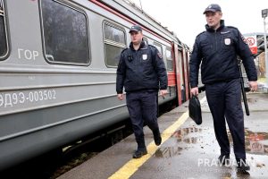 Александр Воложанин