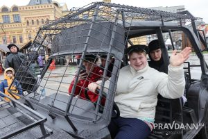 Александр Воложанин