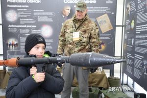 Александр Воложанин