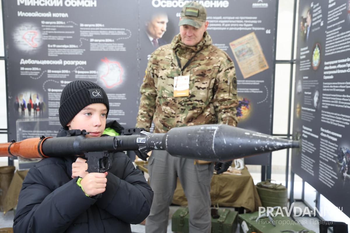 Александр Воложанин