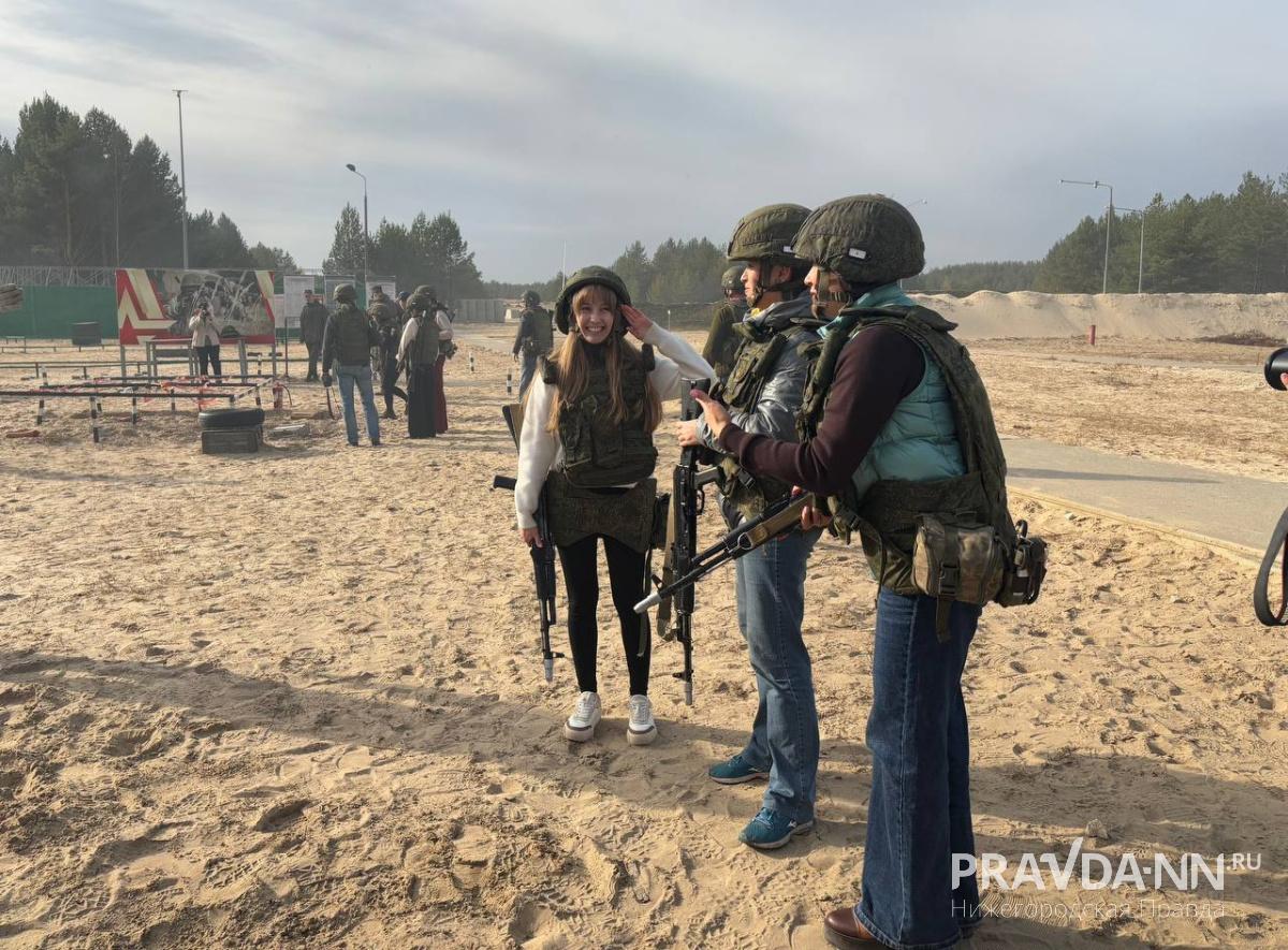 Нижегородские журналисты прошли военную подготовку на полигоне Мулино