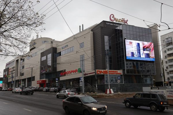 Почему пустеют торговые центры и какое будущее их ждёт: что думают эксперты