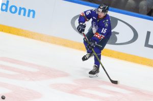 Хоккейное «Торпедо» по буллитам проиграло «Адмиралу»