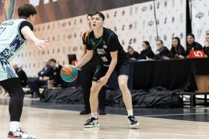 Молодёжка БК «Пари НН» дома поделила очки с «Минском»