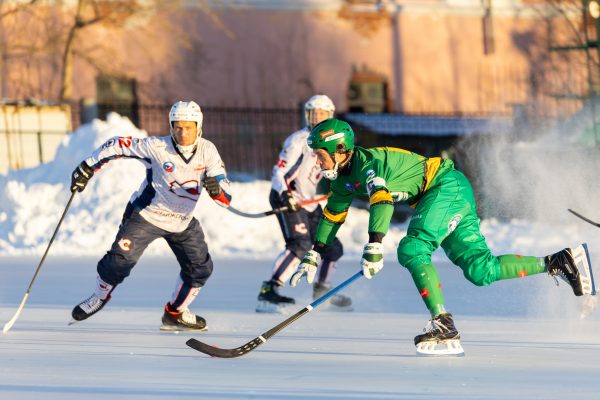 Второе подряд поражение потерпели хоккеисты нижегородского «Старта»