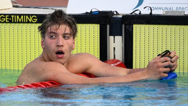 Петербуржец Егор Корнев побил рекорд нижегородского пловца Олега Костина