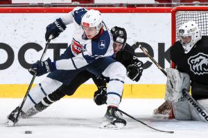 В МХЛ «Чайка» взяла реванш у «Белых Медведей»