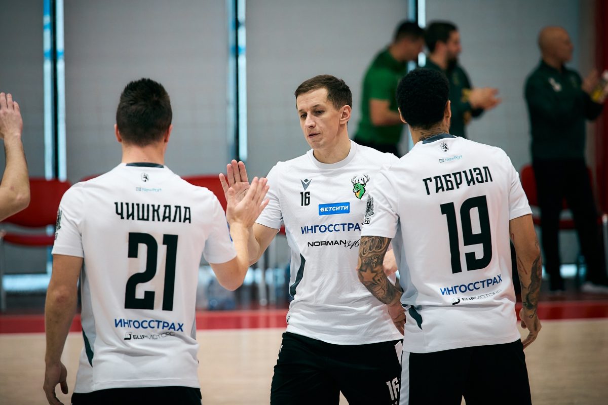 Оба футзальных «Торпедо» добились побед с одинаковым счётом 7:2