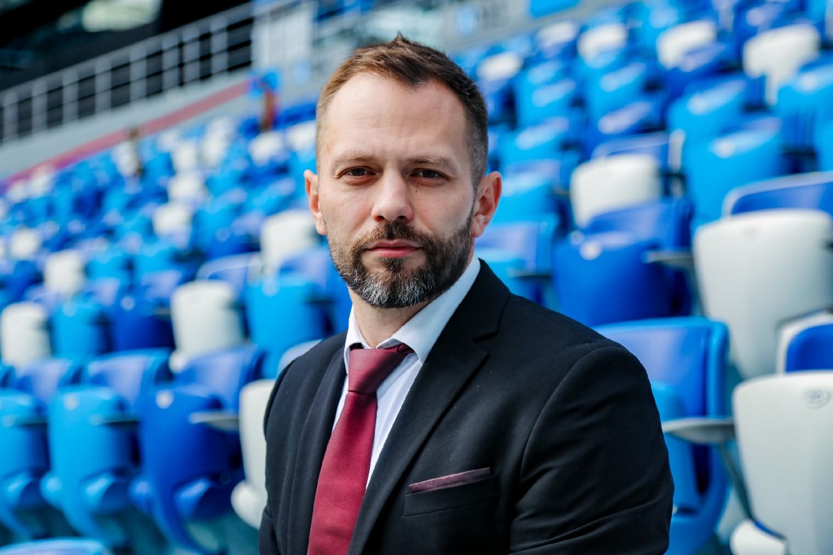 Гендиректор ФК «Пари НН» Виталий Карасёв: «У нас нет мысли пригласить Кержакова»