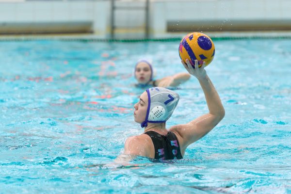 28 мячей отправили в ворота гостей ватерполистки нижегородского «Буревестника»