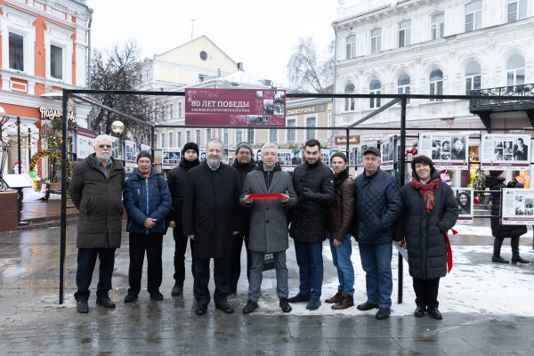 В Нижнем Новгороде открыли уличную экспозицию «Победе –&nbsp;80»