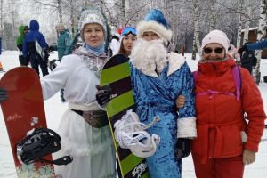 «Бабушка бежит!»: сормовичка Вера Федотова ради внуков освоила разные виды спорта