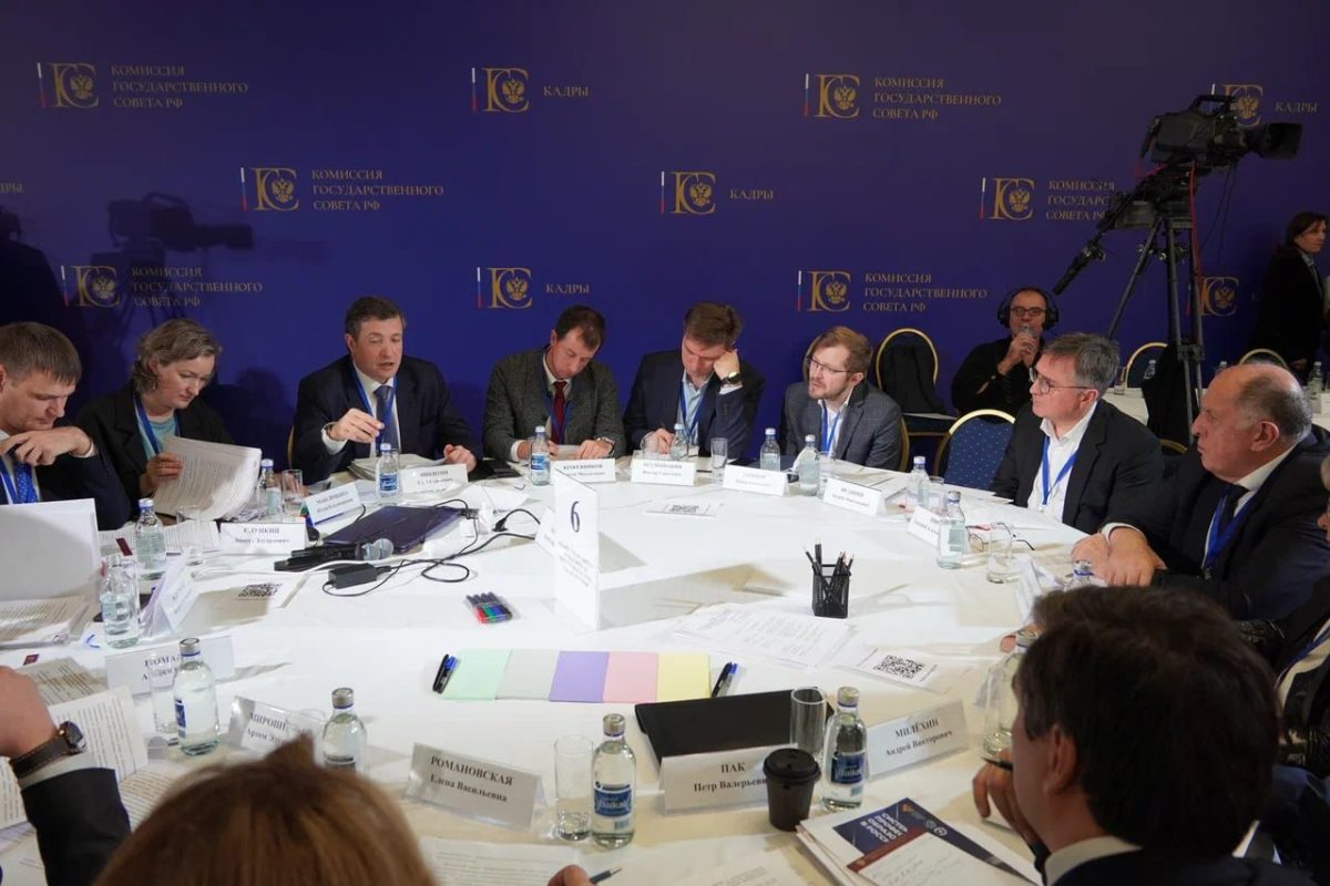 Глеб Никитин участвовал в заседании комиссии Госсовета по кадрам