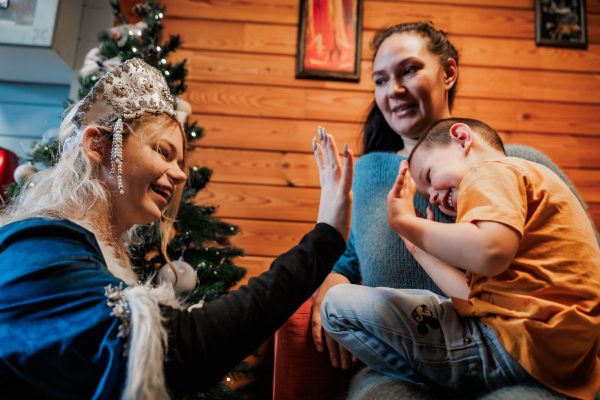 Волонтеры из Нижегородской области поздравляют участников СВО и их&nbsp;семьи