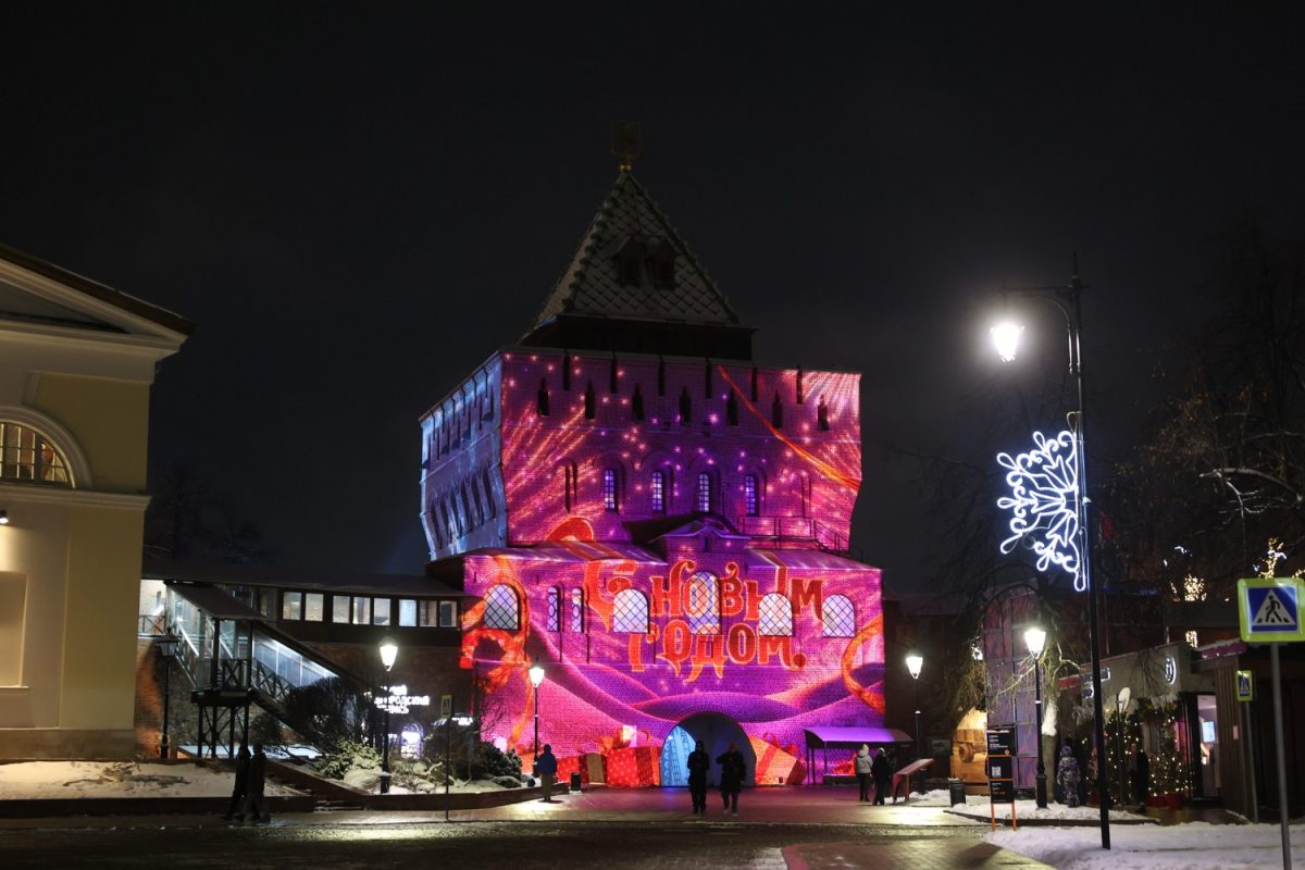 На Дмитриевской башне покажут видеопроекции в новогодние праздники