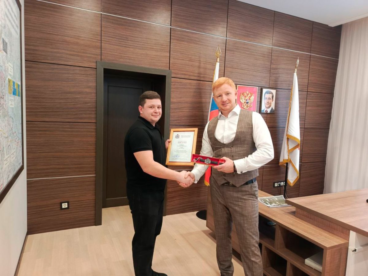 Водителя автобуса №78 в Нижнем Новгороде поощрили за помощь пассажиру