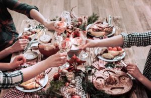 Пять главных вопросов про новогодний стол