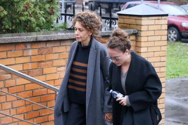 Актриса Аглая Тарасова получила условный срок за наркотики