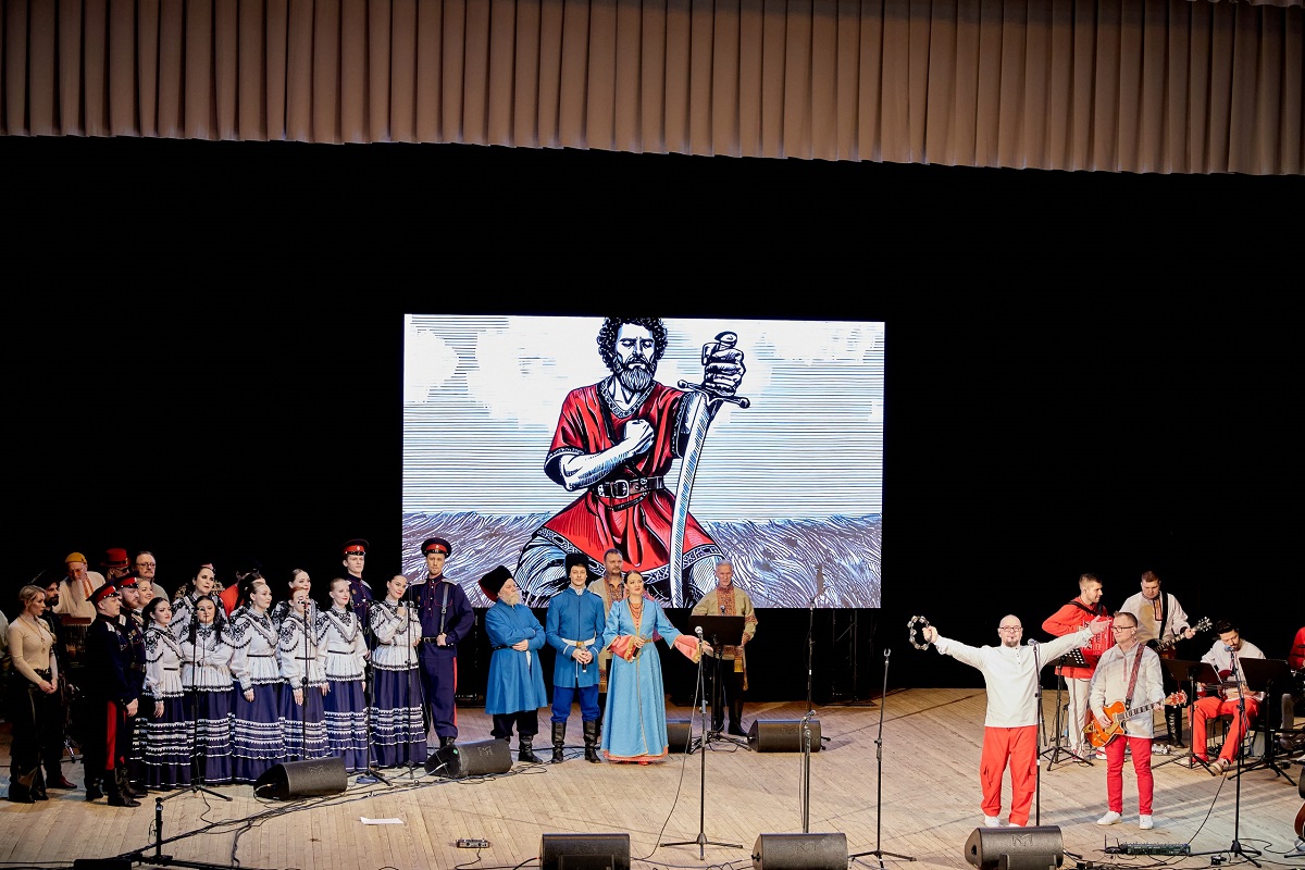 Премьера фолк-рок-программы «Ой, то не вечер» состоялась в Нижнем Новгороде