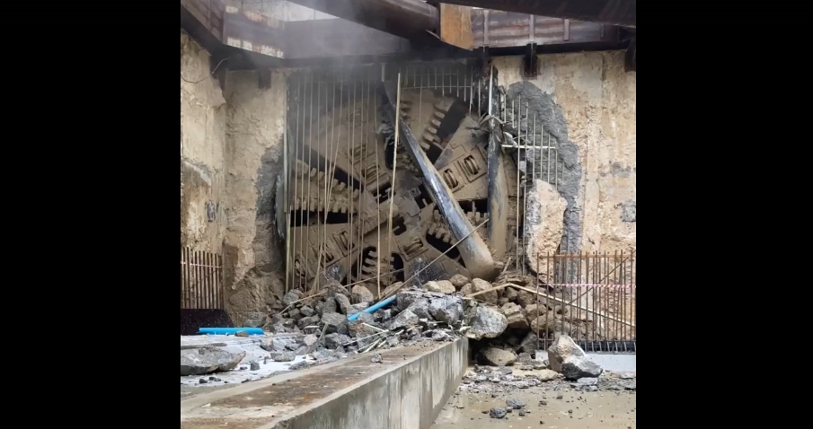 Метрощит «Владимир» добрался до площади Свободы