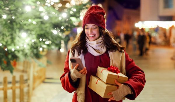 Т2 предоставит абонентам бесплатный безлимитный интернет в новогодние праздники