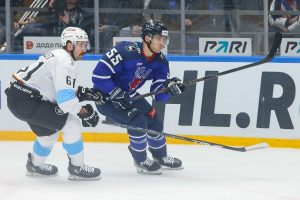 Новичок Ткачёв и сражения с «Динамо»: с чем «Торпедо» подошло к экватору регулярного чемпионата КХЛ