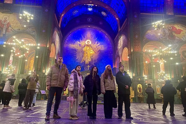 Лучшие участники «Школы юного дипломата» побывали на учёбе в Москве