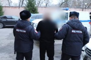 Отравили паленой водкой: мошенники отбирали деньги у участников СВО