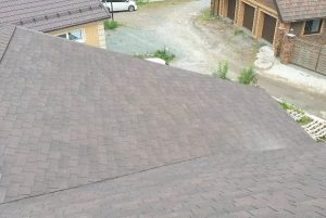 Безопасность дома начинается с крыши: ремонт кровли — дело для специалистов