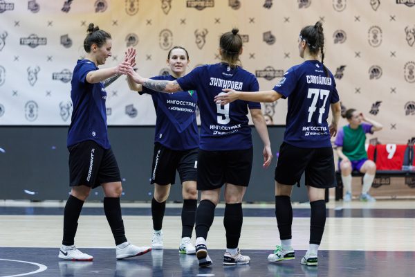 Футзалистки нижегородской «Норманочки» разгромили дома брянский «Спартак»