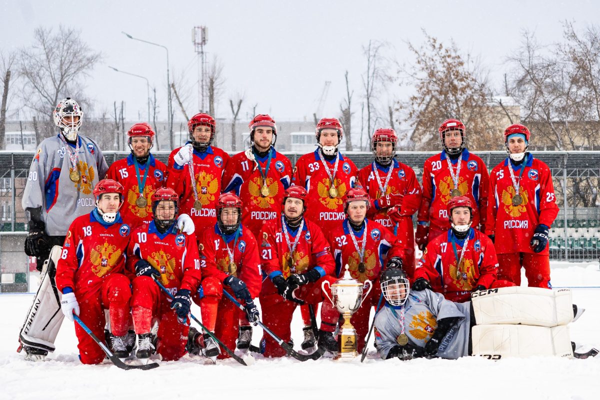 Вратарь ХК «Старт» Юрий Иванчиков стал победителем турнира в Первоуральске