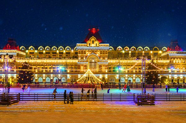 На катке ярмарки организовали сеансы для многодетных семей