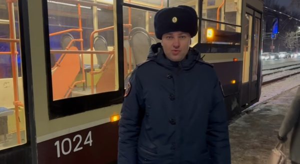 Трамвай сбил мужчину насмерть на улице Надежды Сусловой в Нижнем Новгороде