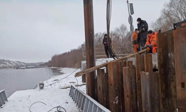 Стало известно, как продвигаются работы на наплавном мосту через Оку в Павлове