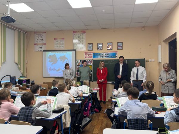 Минтранс области провёл в школах региона уроки по безопасности движения