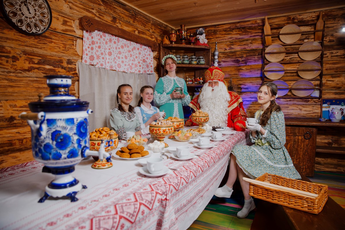 Цифровые помощники Деда Мороза работают круглосуточно