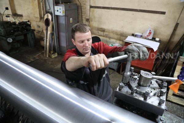 Более 400 сотрудников завода «РУМО» с лета не могут добиться зарплат