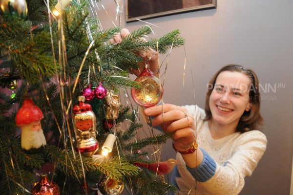 Каждый третий нижегородец наряжает елку советскими игрушками